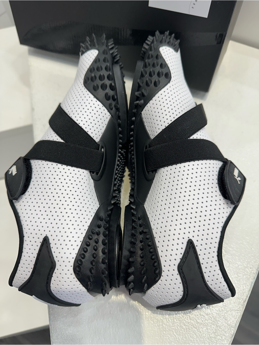 Puma Mostro OG New with box Multiple Sizes Blk / White